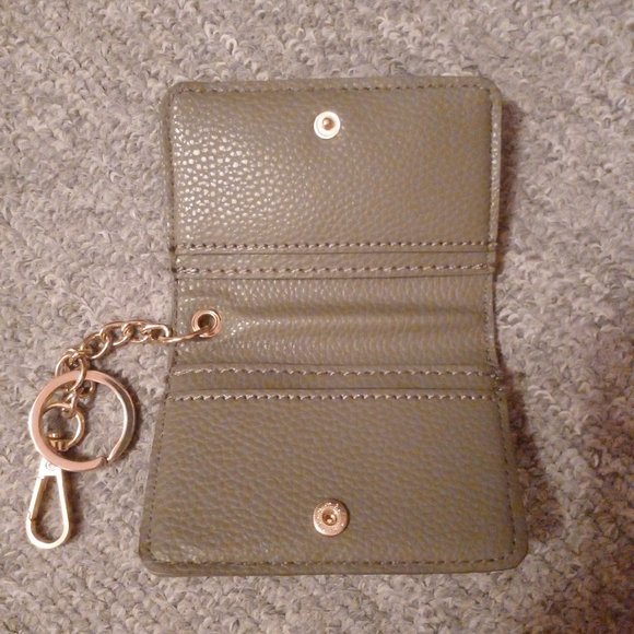 Brand New - Steve Madden Card Holder - Picture 2 of 3